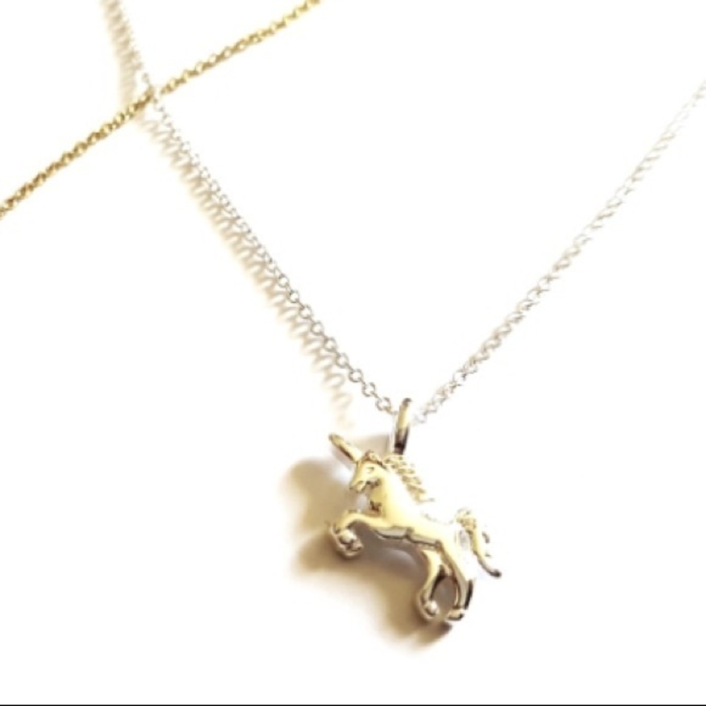 🦄925 Sterling Silver Unicorn Necklace - Picture 4 of 4